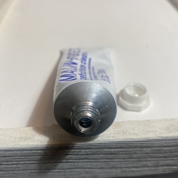 Used Once, MALIN+GOETZ‎ Grapefruit Face Cleanser 1fl.oz., 30ml, Travel Size - Picture 5 of 5